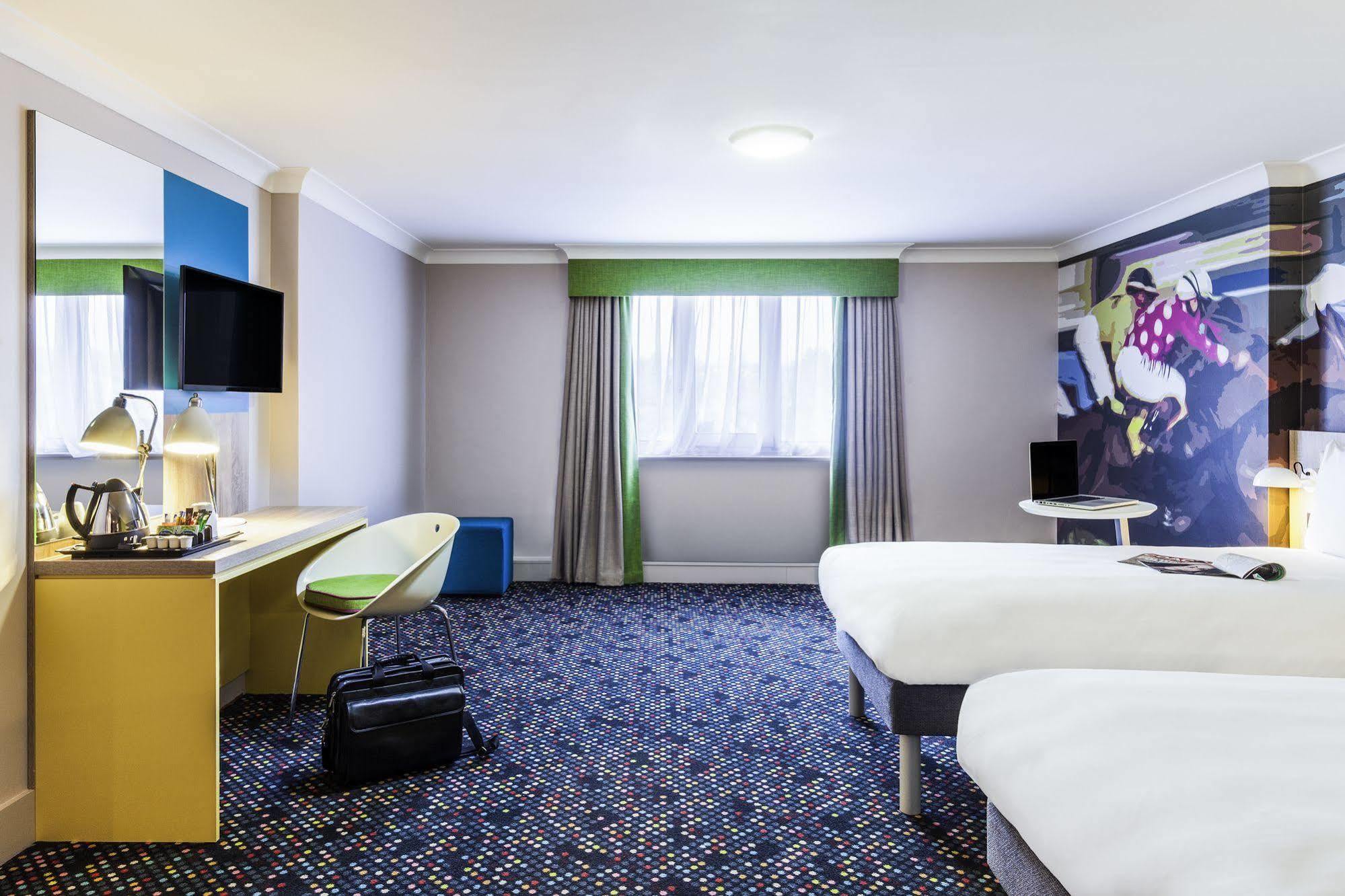 Ibis Styles Reading Oxford Road Hotel Exterior foto